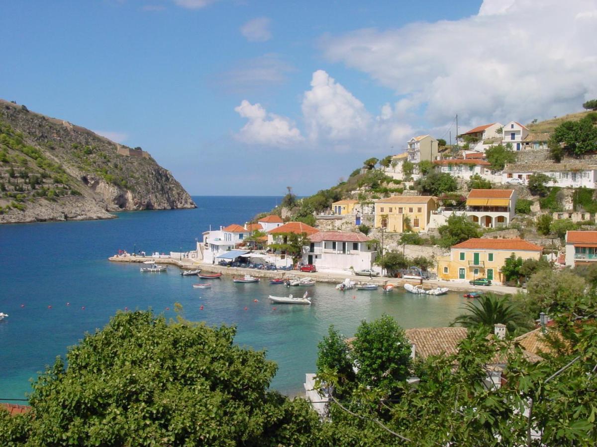 Niriides Apartments Asos Ruang foto