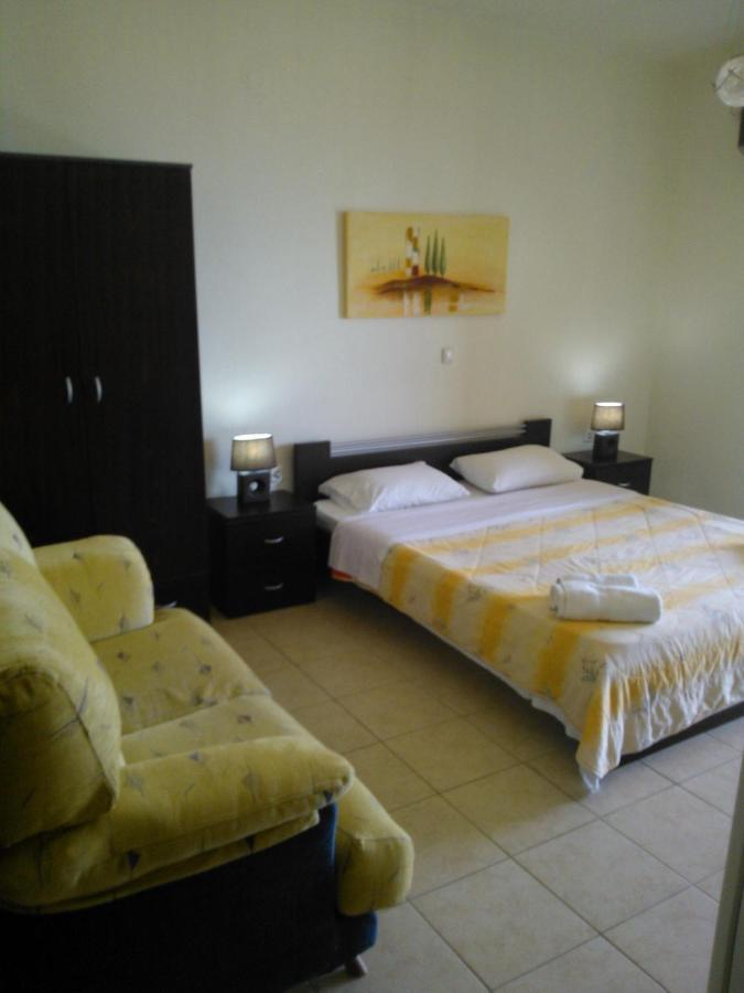 Niriides Apartments Asos Ruang foto