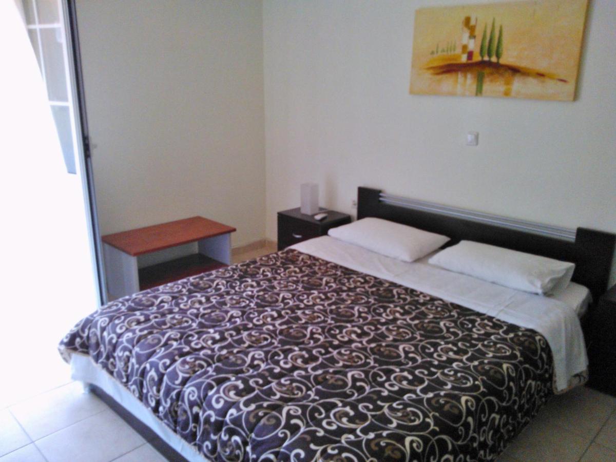 Niriides Apartments Asos Ruang foto